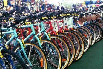 Mobilità, meno emissioni e più alberi con ‘Magis bike Challenge’