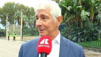 Napoli traccia la rotta per un’Italia attiva, Abodi e 3mila studenti aprono il villaggio ‘#BeActive’