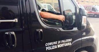 Nascosto nell’auto di una donna per entrare in Italia, 25enne tunisino muore sul traghetto verso Palermo