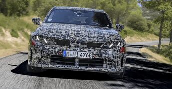 Nuova BMW Serie 3: più materiali riciclati e produzione a basse emissioni