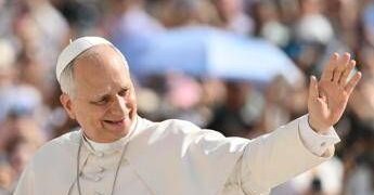 Papa Leone compie 71 anni: gli auguri dal mondo