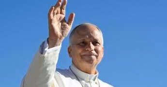 Papa Leone, oggi comincia il suo viaggio apostolico in Francia: cuore della laicità, Macron non parteciperà alle messe