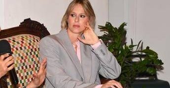 Pellegrini: “Criticata solo da uomini”. Poi, la confessione: “Ecco chi mi ha delusa di più”