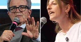 Prodi e i ‘giovani dem disertori in guerra’: “Non è la linea del Pd, è un errore”