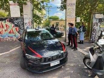 Prof accoltellata, Valditara: “Studente è ragazzo tranquillo, possibile ruolo social e siti violenti”