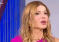 Rita Rusic in lacrime per la mamma, il racconto della malattia: “Non mi riconosceva più”
