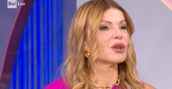 Rita Rusic in lacrime per la mamma, il racconto della malattia: “Non mi riconosceva più”