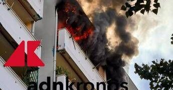 Roma, scoppia un incendio in un palazzo: fiamme e paura in viale Togliatti