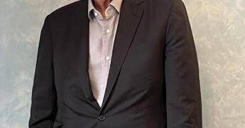 Salman Rushdie a Pordenonelegge: ‘Il dubbio conduce alla verità, la mia vita è un tempo extra’