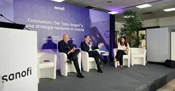 Sanofi: “Investimenti e innovazione per rafforzare l’industria italiana”
