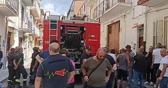 Tragedia Partinico, madre e figlio morti in cantina forse per esalazioni del mosto di uva