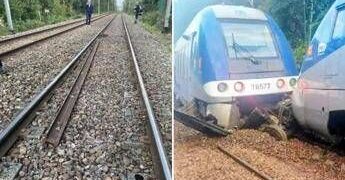 Treno deragliato in Francia: polizia privilegia pista sabotaggio