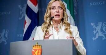 Ucraina, Meloni: “Putin cerca un’escalation in Europa perché la guerra non va come previsto”