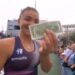 Us Open, Paolini vince e una tifosa le regala… soldi