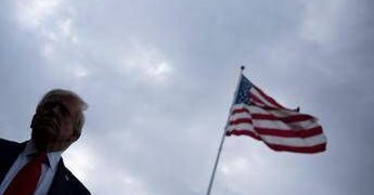 Usa, Trump mette sé stesso al centro del midterm: oggi a Dallas la delicata convention Gop