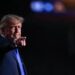 Usa, Trump rilancia: “500 dollari a un milione di americani truffati da Obamacare”