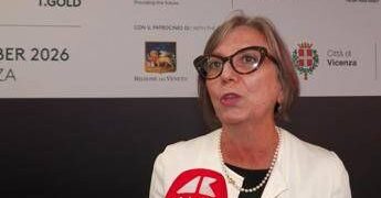 Vicenzaoro, Trenti (Intesa Sp): “Operatori del gioiello prudenti, il 20% fiducioso”