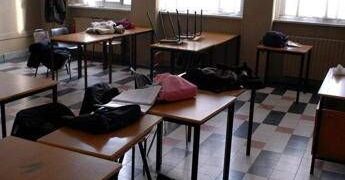 Violenza contro i prof da Roma a Lamezia Terme, la psicologa: “Alto rischio di emulazione”