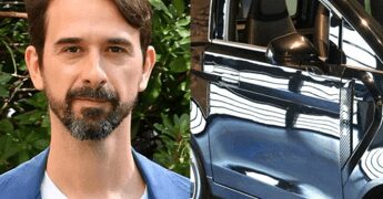Allarme minicar a Roma, verifiche sulla denuncia di un’auto rubata. Davide Iacopini resta in gravi condizioni