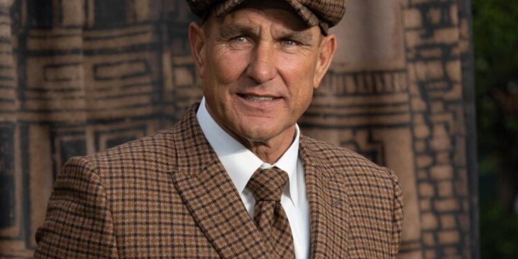 “Carlo non doveva diventare re”, per Vinnie Jones il trono spettava a William