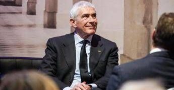 Casini: “Lascio il Parlamento dopo 44 anni, non mi ricandido”