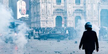 Decreto cortei, per minori fermo preventivo e subito imputabilità: la stretta del governo dopo i disordini