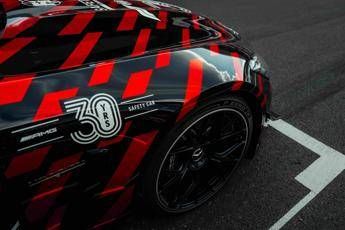 F1: da Pirelli un P Zero R su misura per la nuova safety Car Mercedes