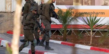 Israele, attacco a Hebron: 2 morti e 5 feriti. Netanyahu ordina “blocco totale Cisgiordania”