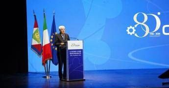 Mattarella: “Funzionari pubblici a servizio esclusivo della Nazione”