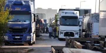 Protesta Tir, il Garante chiede la precettazione: “Pericolo grave per i cittadini”