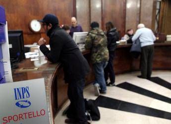 Rivalutazione pensioni nel 2027, come funziona l’aumento degli assegni