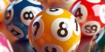 Superenalotto oggi 22 ottobre, centrato un 5 da 162mila euro: la combinazione vincente