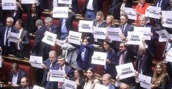 TOMORROW / Legge elettorale, opposizione all’attacco: lunedì i ricorsi alla Corte Costituzionale