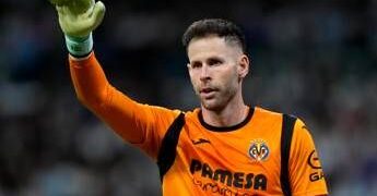 Villarreal, rapina a mano armata in casa per Gulacsi: salta il Napoli